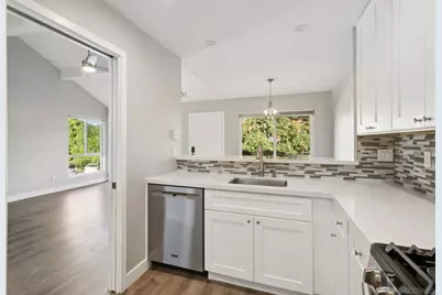  2422 Caminito Ocean Cv, Cardiff, CA 92007 - Photo 18