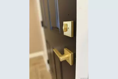  519 Camelot Drive, Oceanside, CA 92054 - Photo 16