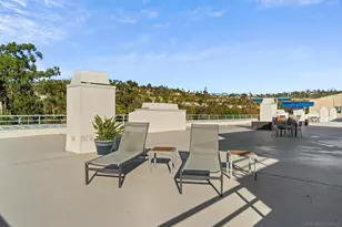 2552 Navarra Dr, Carlsbad, CA 92009 - Photo 32