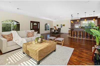  633 Del Mar Ave., Chula Vista, CA 91910 - Photo 12