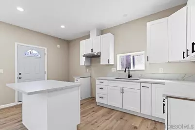  430 S 33rd St, San Diego, CA 92113 - Photo 44
