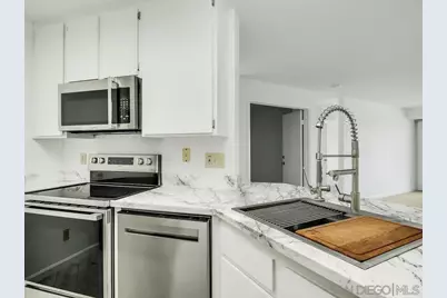 7087 Camino Degrazia #141, San Diego, CA 92111 - Photo 4