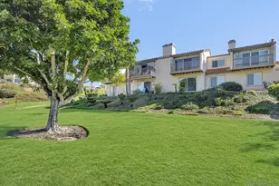 901 Caminito Estrada, Carlsbad, CA 92011 - Photo 14
