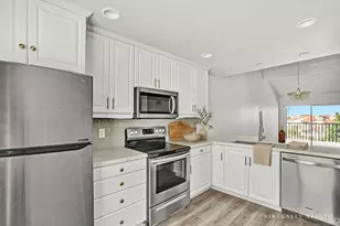 901 Caminito Estrada, Carlsbad, CA 92011 - Photo 4