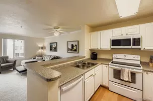 8889 Caminito Plaza Centro, San Diego, CA 92122 - Photo 10