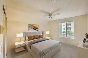 8889 Caminito Plaza Centro, San Diego, CA 92122 - Photo 4