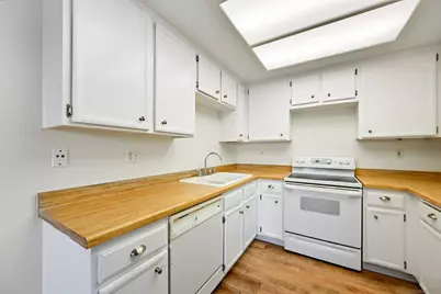  12650 Lakeshore Dr #113, Lakeside, CA 92040 - Photo 4