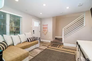 807 Santa Barbara Pl, San Diego, CA 92109 - Photo 8