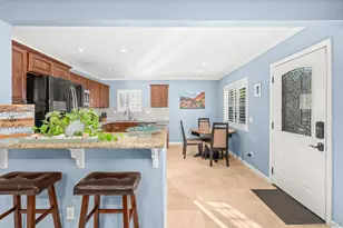 1733 Hornblend St, San Diego, CA 92109 - Photo 8