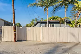 1733 Hornblend St, San Diego, CA 92109 - Photo 38