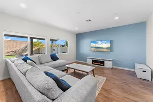 24306 Red Spruce Ave, Murrieta, CA 92562 - Photo 10