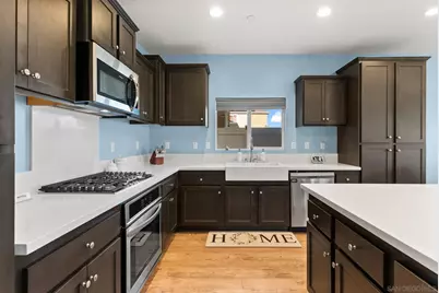  24306 Red Spruce Ave, Murrieta, CA 92562 - Photo 14