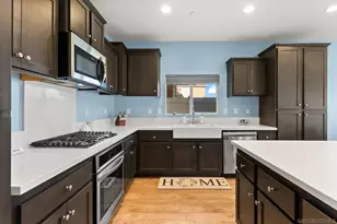 24306 Red Spruce Ave, Murrieta, CA 92562 - Photo 14