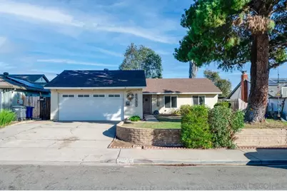  14027 Hermosillo Way, Poway, CA 92064 - Photo 2