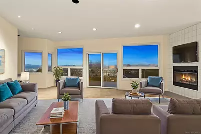  10595 Russell Road, La Mesa, CA 91941 - Photo 32