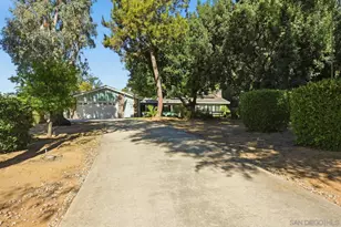 16120 Poderio Ct, Ramona, CA 92065 - Photo 2