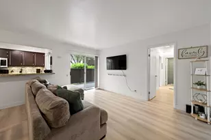 8023 Caminito de Pizza, San Diego, CA 92108 - Photo 2