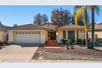  18113 Calle Estepona, San Diego, CA 92128 - Photo 2