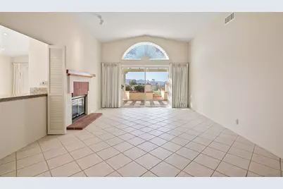  18113 Calle Estepona, San Diego, CA 92128 - Photo 8