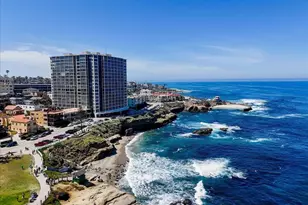 8040 Girard Ave, La Jolla, CA 92037 - Photo 30