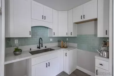  5548 Riley St, San Diego, CA 92110 - Photo 8