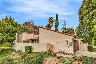  2015 Daren Glen, Escondido, CA 92026 - Photo 4