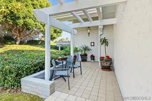 2047 Caminito Circulo Norte, La Jolla, CA 92037 - Photo 6