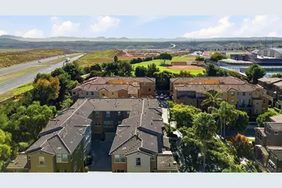  1830 Crimson Ct #3, Chula Vista, CA 91913 - Photo 32