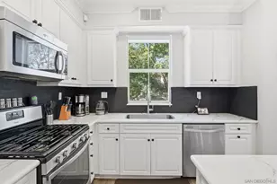 1830 Crimson Ct, Chula Vista, CA 91913 - Photo 10