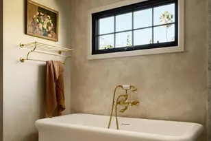 8901 Nottingham Pl, La Jolla, CA 92037 - Photo 22