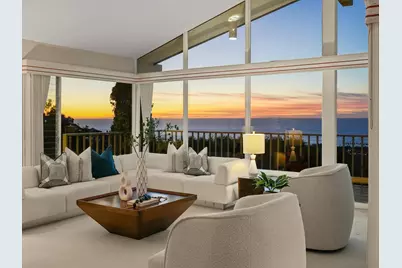  6424 El Camino Del Teatro, La Jolla, CA 92037 - Photo 6