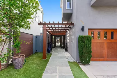  684 Margarita Ave, Coronado, CA 92118 - Photo 4