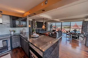 1710 Avenida Del Mundo, Coronado, CA 92118 - Photo 6