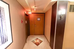 1710 Avenida Del Mundo, Coronado, CA 92118 - Photo 32