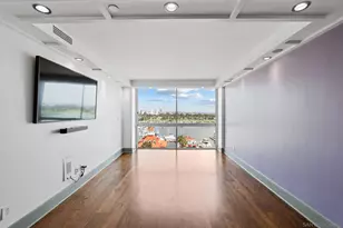 1710 Avenida Del Mundo, Coronado, CA 92118 - Photo 16