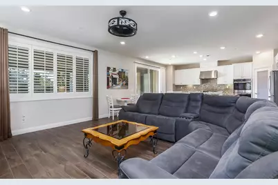  2025 Campo Verde Ct, Escondido, CA 92026 - Photo 12