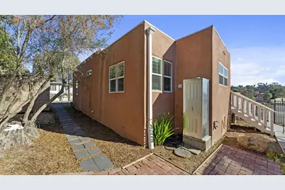  204 N Citrus Ave, Vista, CA 92084 - Photo 26