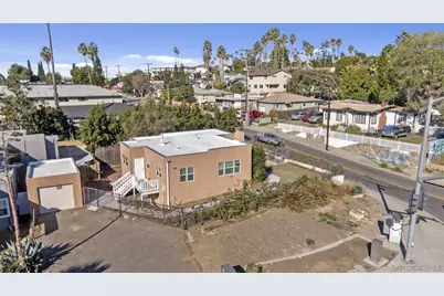  204 N Citrus Ave, Vista, CA 92084 - Photo 32