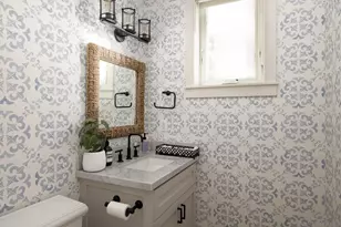 825 9th St, Coronado, CA 92118 - Photo 8