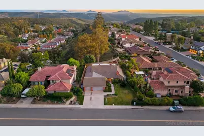  12565 Fairbrook Rd, San Diego, CA 92131 - Photo 48