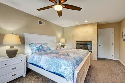  2002 Mendocino Blvd, San Diego, CA 92107 - Photo 26