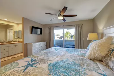  2002 Mendocino Blvd, San Diego, CA 92107 - Photo 28