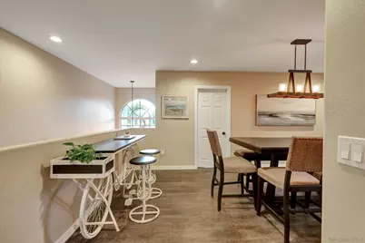  2002 Mendocino Blvd, San Diego, CA 92107 - Photo 8