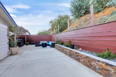  2002 Mendocino Blvd, San Diego, CA 92107 - Photo 24