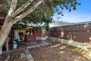 2747 Fairfield St, San Diego, CA 92110 - Photo 24