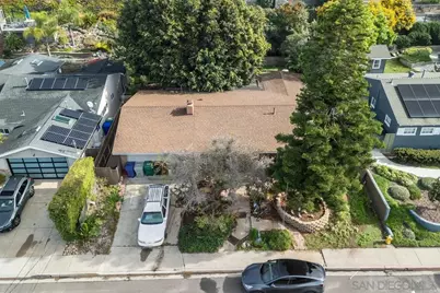  2747 Fairfield St, San Diego, CA 92110 - Photo 2