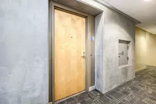 321 Tenth Ave, San Diego, CA 92101 - Photo 2