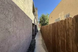 4666 Mission Ave, San Diego, CA 92116 - Photo 10
