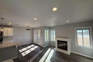 4666 Mission Ave, San Diego, CA 92116 - Photo 4