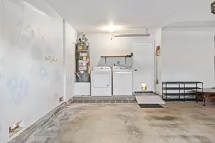 2100 Waterside Dr, Chula Vista, CA 91913 - Photo 14